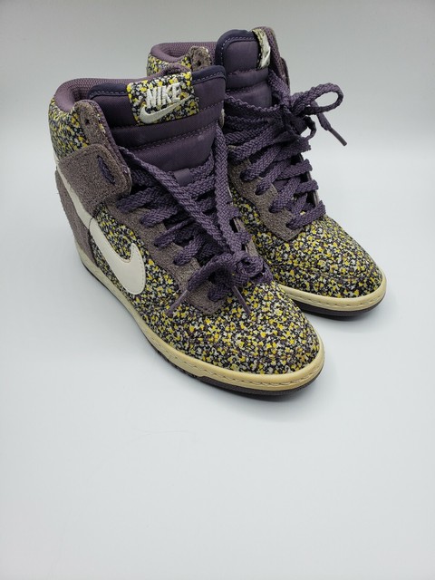 nike dunk sky high liberty