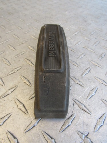 1981 81 KAWASAKI KZ440B KZ440 KZ 440 LTD FRONT FORKS EMBLEM COVER - Picture 13 of 15