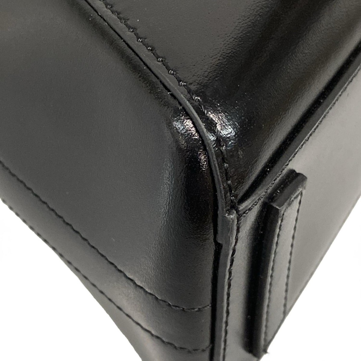 GIVENCHY Antigona Stretch - Black Calf Skin Handbag thumbnail 6