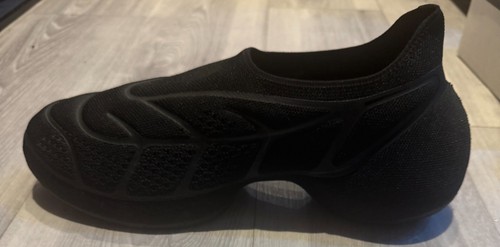 Givenchy TK 360 Plus Negro Talla 44 (Reino Unido 10, EE. UU. 11) probado pero por lo demás sin usar - Imagen 13 de 17