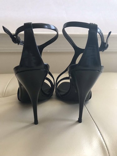 Sandalias Narciso Rodriguez Arnés Correa en T Talla 8US/38EUR Precio de venta sugerido por el fabricante $1095 - Imagen 11 de 12