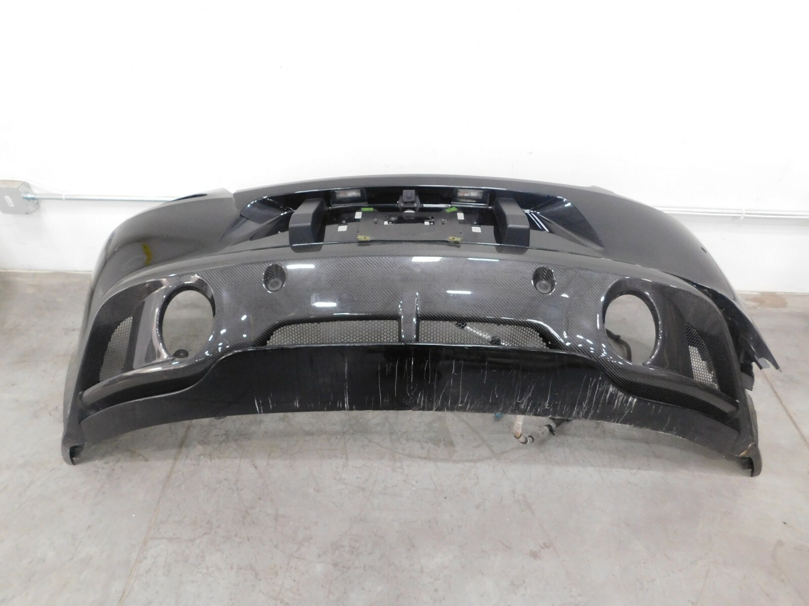 2014 12 - 18 Aston Martin V12 Vanquish Carbon Rear Bumper Assembly #1697 B4