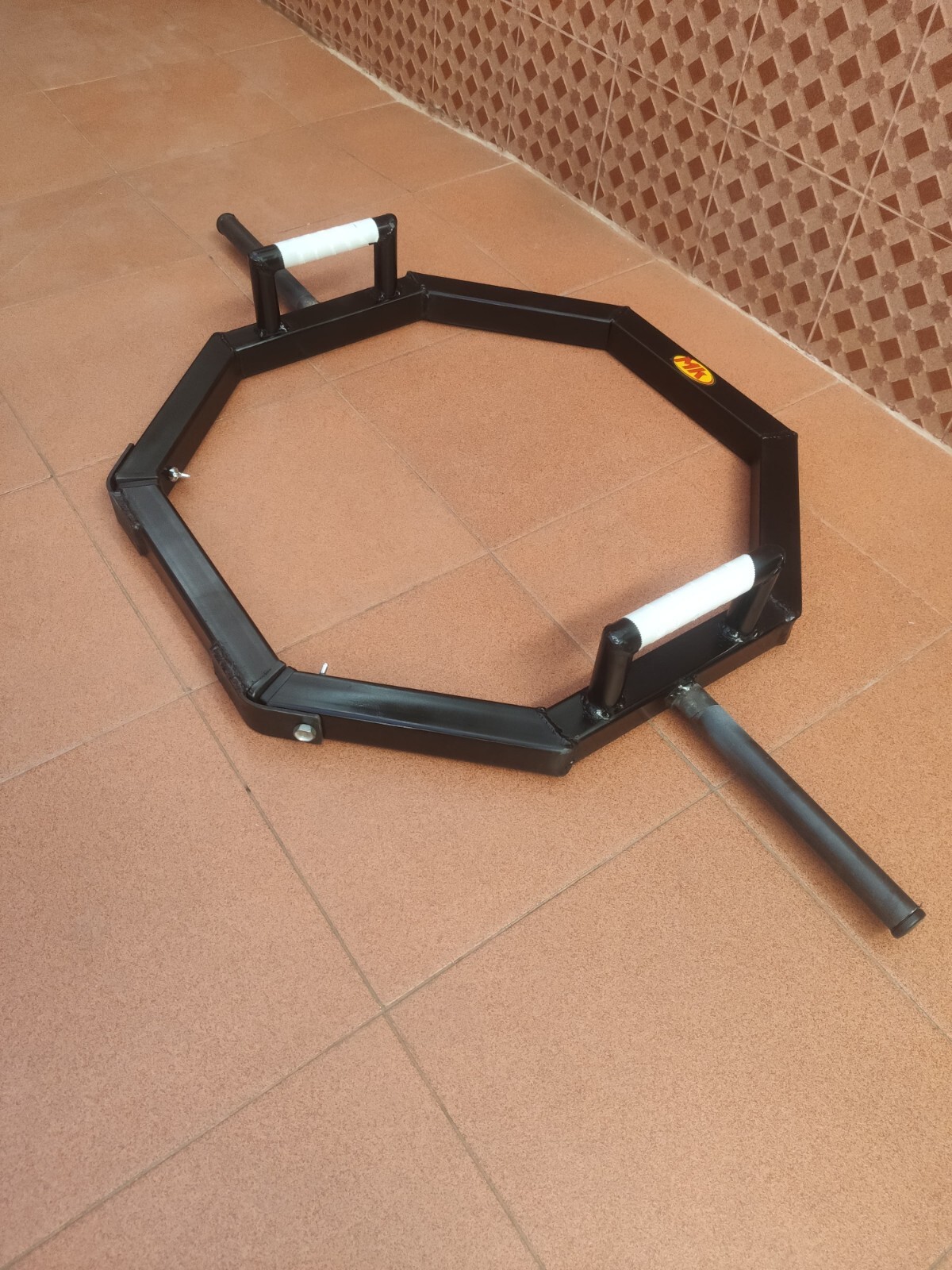 Barra Hexagonal, Hexagonal Bar