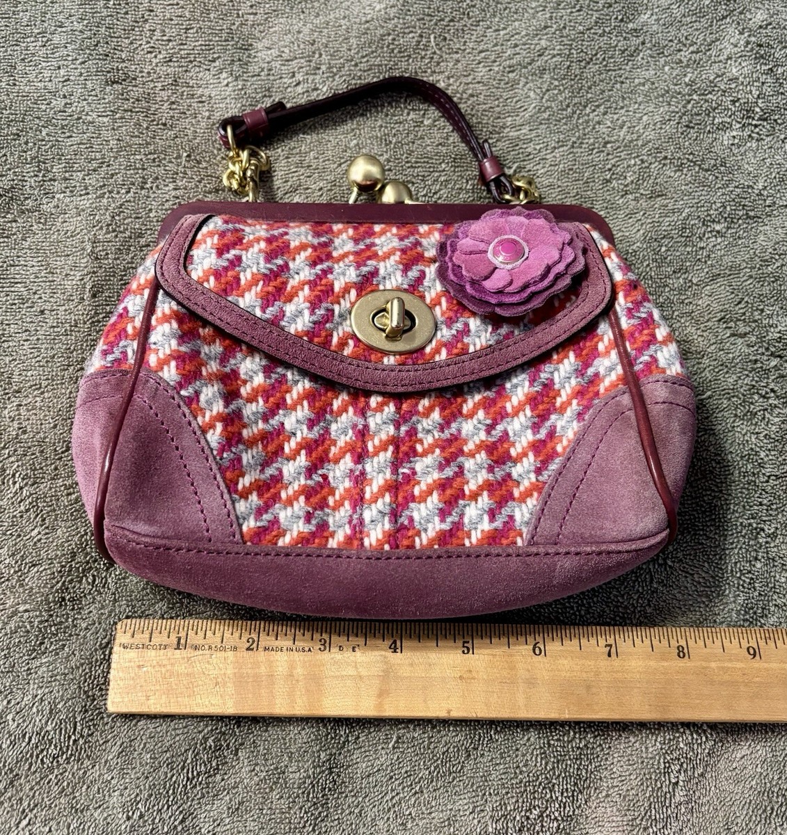 COACH VINTAGE HOUNDSTOOTH TWEED SUEDE FRAMED KISS LOCK BAG
