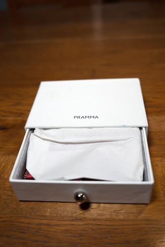 Designer Pramma No 8 Clutch bag - mint condition with box never used - Picture 5 of 15