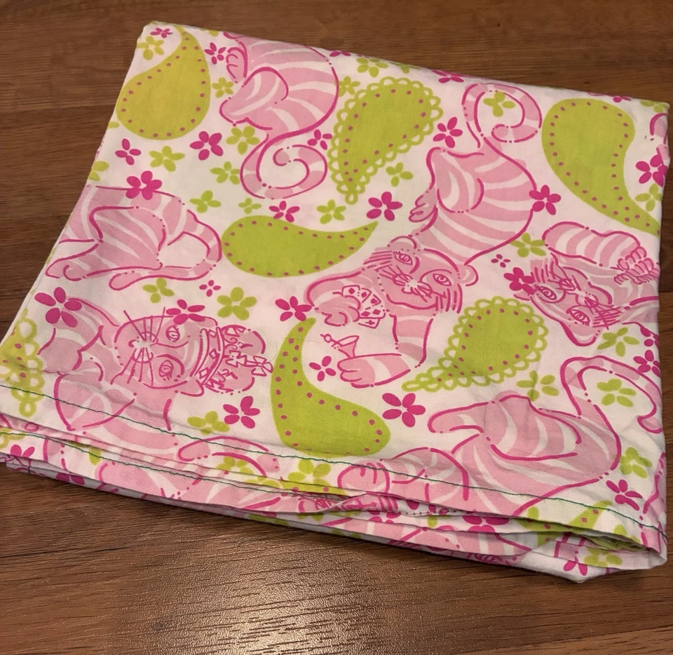 Mantel de tela para gato Lily Pulitzer Black Jack aprox 34"x33" Foto 4 de 4