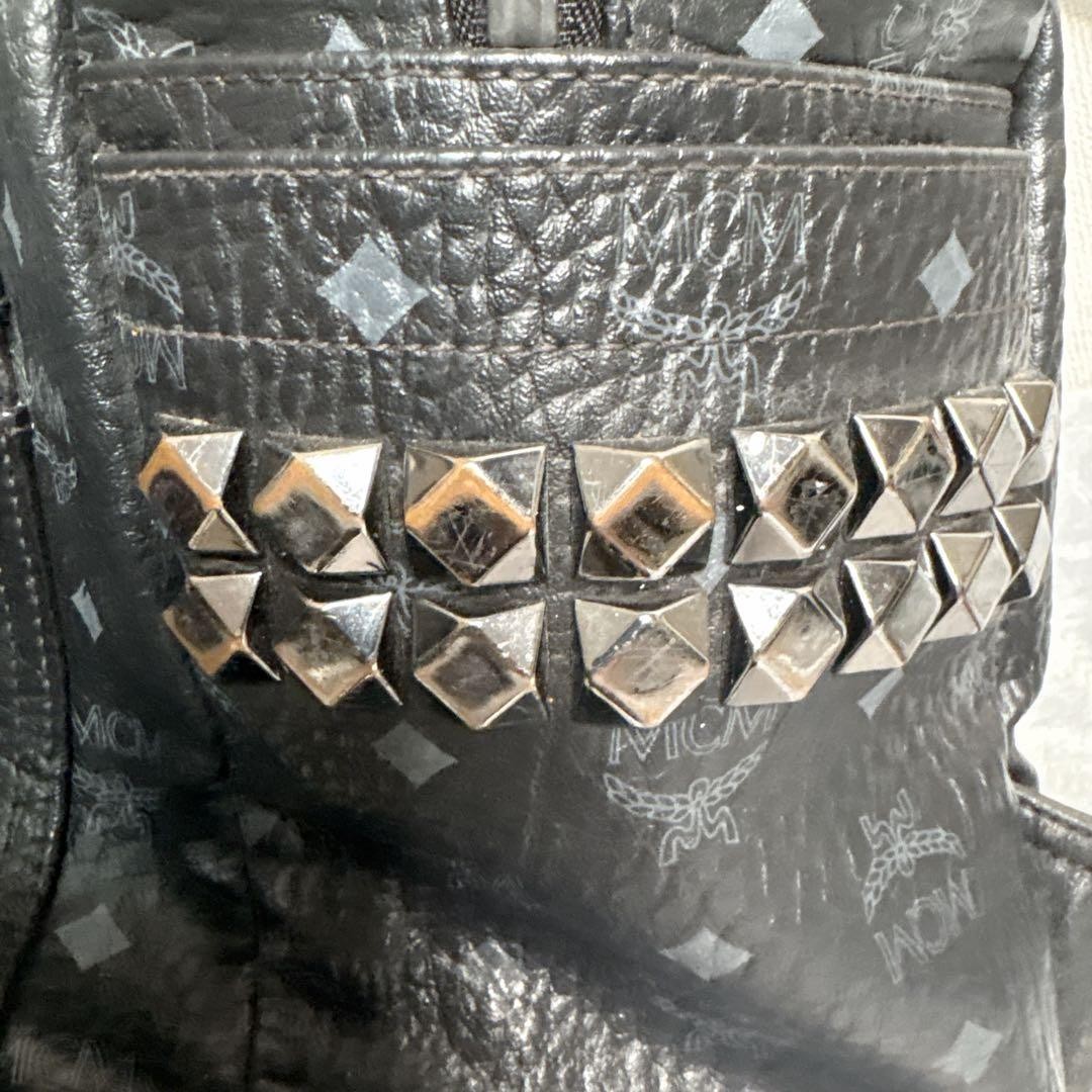 Large capacity MCM Side Stud Backpack Black L Lar… - image 10