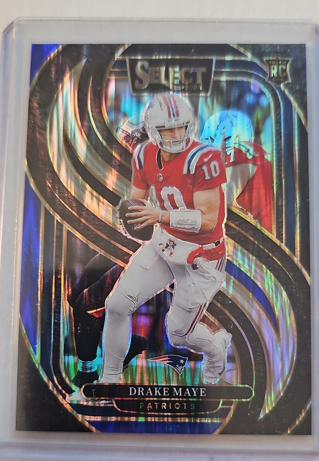 2024 Panini Select - Premier Level Drake Maye #113 Black & Blue Shock Prizm (RC)