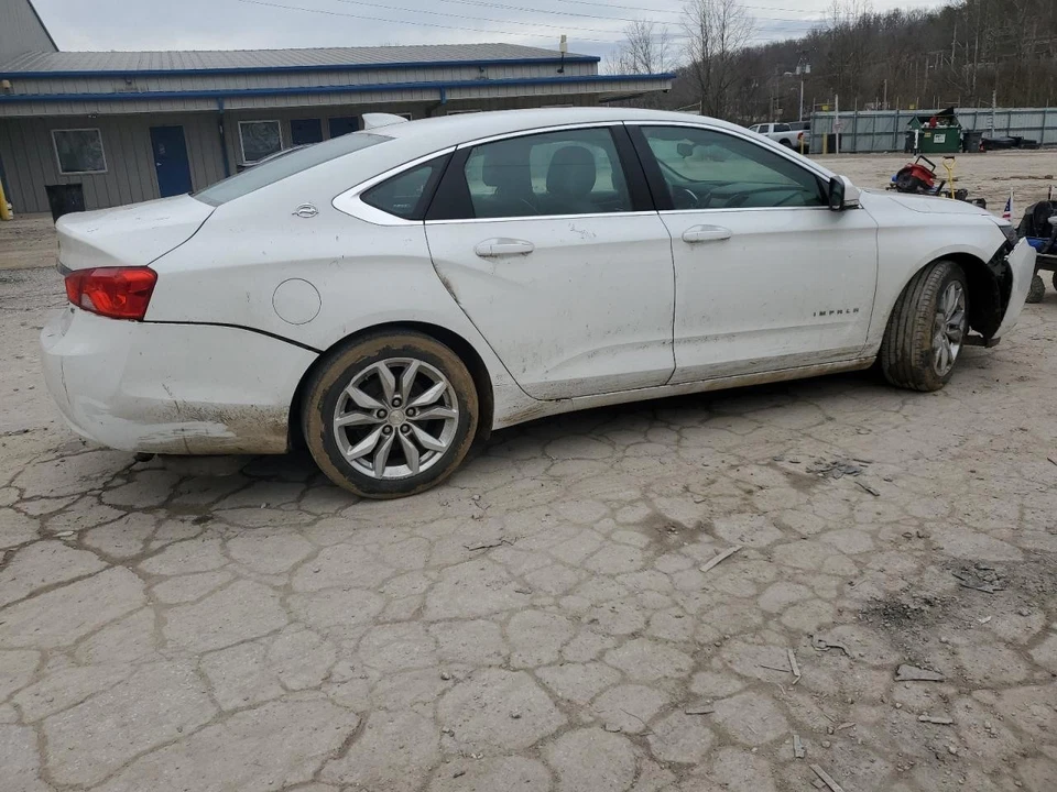 Conjunto de luz trasera izquierda usado se adapta a: Chevrolet Impala 2016 cuarto montado en panel Foto 4 de 4