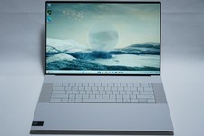 Dell XPS 16 9640 16.3" Laptop Ultra 7 155H 16GB 1TB RTX 4050 FHD 120Hz