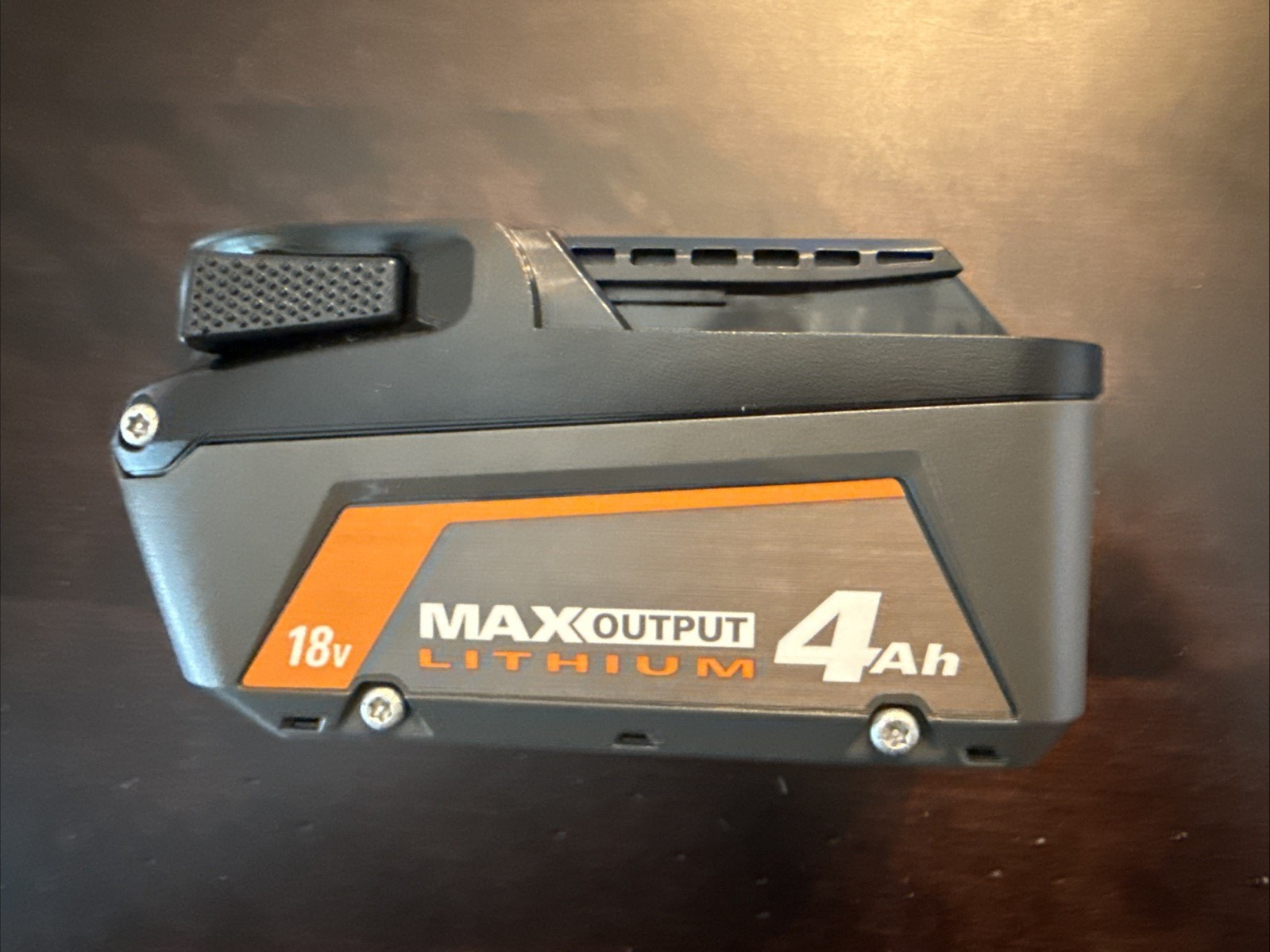 4ah Max Output Lithium R840040 18 v Ridgid TM2528 Open AS IS Not Tested READ