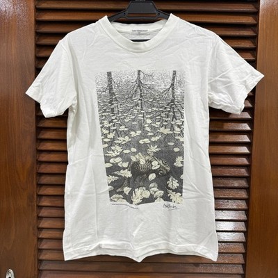 Vintage 1994/2002 M.C. Escher 'Three Worlds' Huis Ten Bosch Merch T-shirt