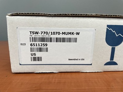 Crestron TSW-770/1070-MUMK-W Mullion Mount Kit for TSW-770, White 6511259