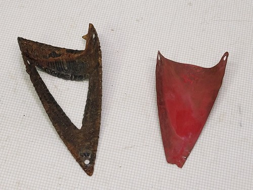 Iver Johnson headbadge with original red Celluloid for vintage Antique bicycles - Picture 6 of 6