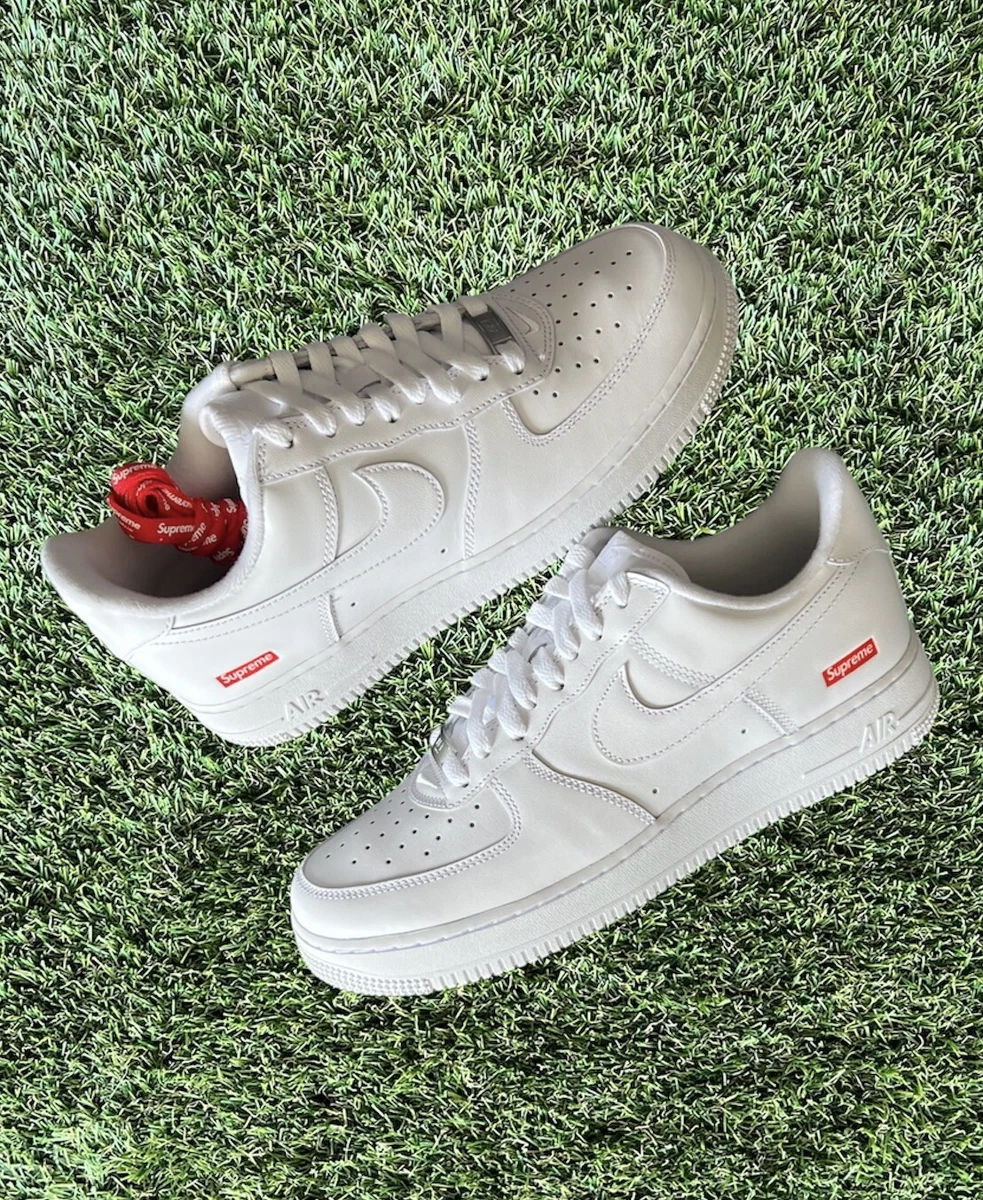 Size 8 - Nike Air Force 1 x Supreme Low Box Logo - White