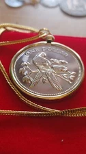 Gem 1979 Belize Scarlet Macaw Parrot Coin Pendant w  18" 925 18kgf Foxtail Chain