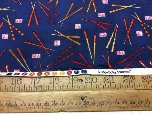 Robert Kaufman 4971 ‘chopsticks Please’ On Navy 100% Cotton - Picture 3 of 4