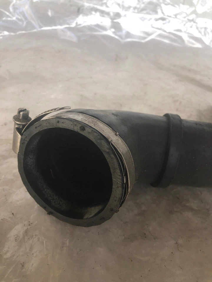 VOLKSWAGEN GOLF GTI 2002 filtro de admisión de aire manguera tubo resonador conjunto 1,8 L fabricante de equipos originales Foto 3 de 4