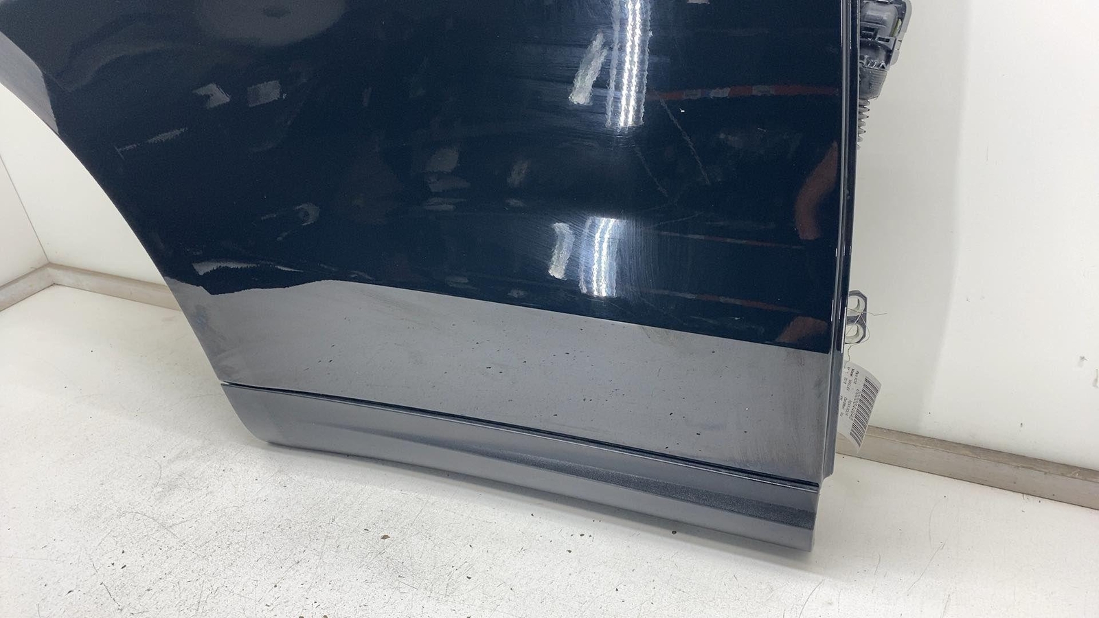 ⭕ 2017-2020 Maserati Levante Rear Passenger Side Door Shell Right RH Black - 820