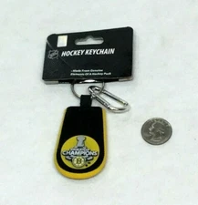 NHL Boston Bruins 2011 Stanley Cup Champions Gamewear Rubber Puck Type FREESHIP