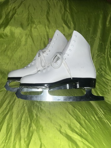 Lange Classic Ice Skates Figure Skates Size US M-7 US L-9 White Made In Canada