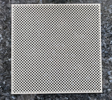 USM Haller Tablar perforiert 350 x 350   lichtgrau   Akkustiktablar  Top Zustand