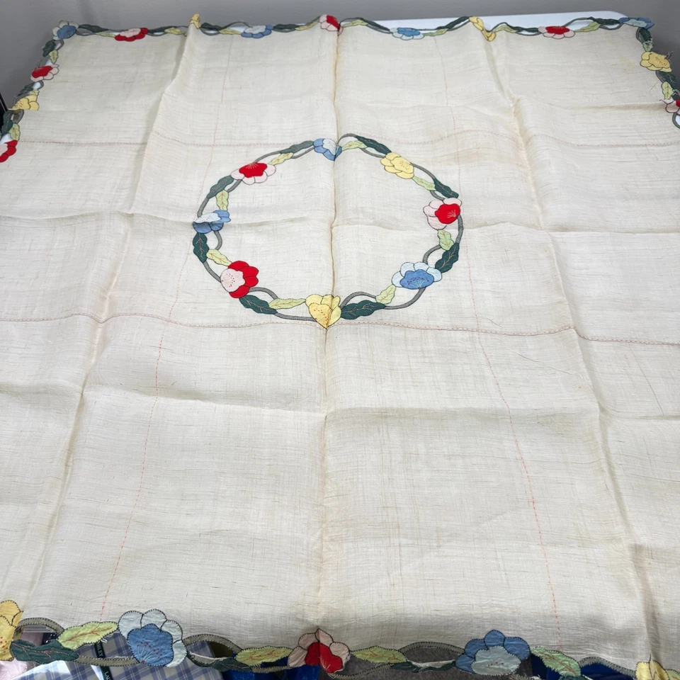 vintage embroidered tablecloth floral wreath 50" square mcm retro 70s 50s 60s - Image 4 of 4