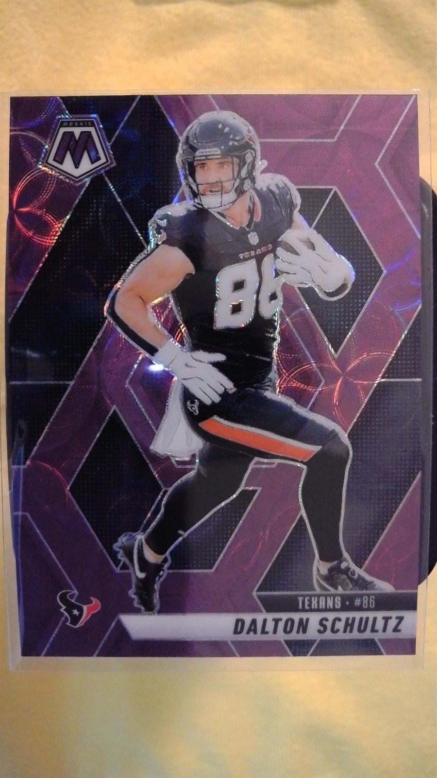 2025 Panini Mosaic Football Dalton Schultz 85 purple Scope