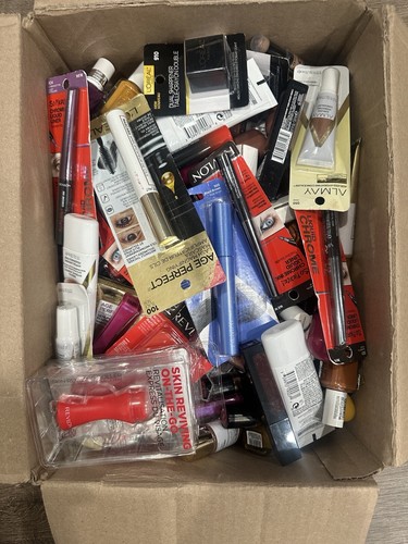 Lot De Maquillage L'Oréal, Maybelline, Sephora, Essie - 100 Pièces Neuf