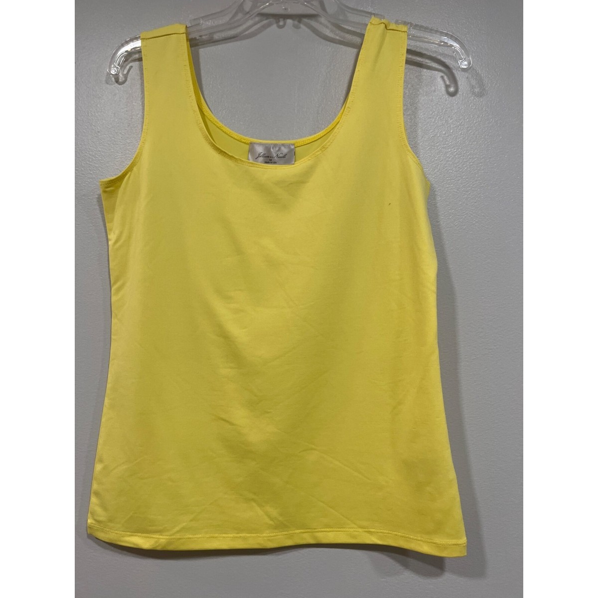 Jillian Nicole Women's Medium Yellow Sleeveless Tank Top