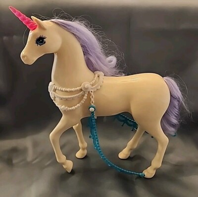 Mattel Barbie Dreamtopia Unicorn Lavender Mane White Horse 