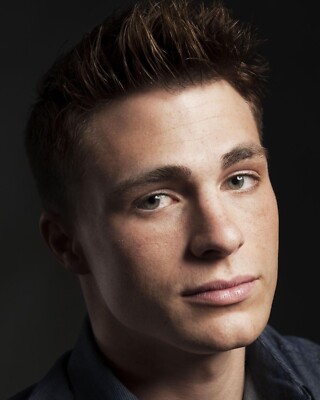 COLTON HAYNES 8x10 PHOTO *