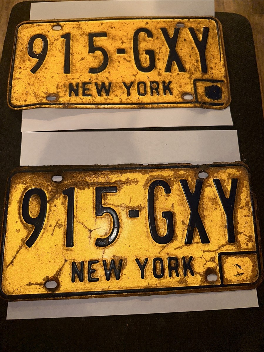 nonyページ Vintage 1970's New York State Yellow & Blue License Plate 915-GXY