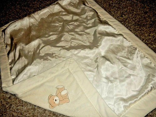 3D1R !WOW! Vintage Carter's Teddy bear Plush Velour Satin baby crib Blanket - Picture 6 of 6
