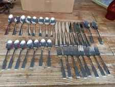 33 Pcs Rogers Oneida Ltd Friendship