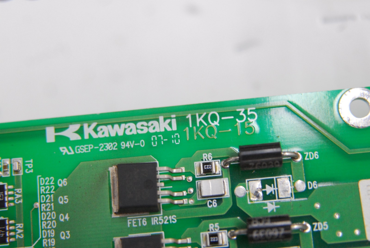 (。•ω•。)﻿ページ Kawasaki 1KQ-35 Servo Control Board (from D32FD001, ZZX130L B) | eBay