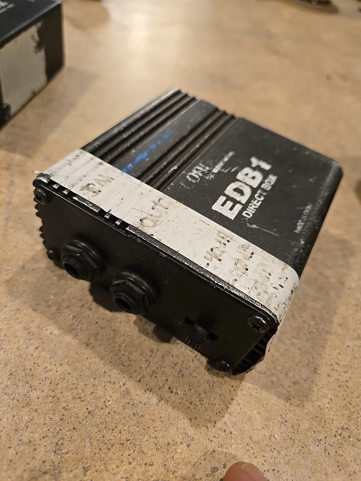 Lote de 4 Cajas Directas Usadas DI 1/4" Instrumento/Línea a XLR Equilibrado y Desequilibrado  Foto 3 de 4