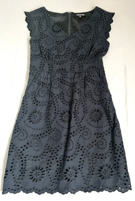 Gianni Bini Sz 4 Black Floral Eyelet Cap Sleeve Mini Dress Pockets Cottagecore