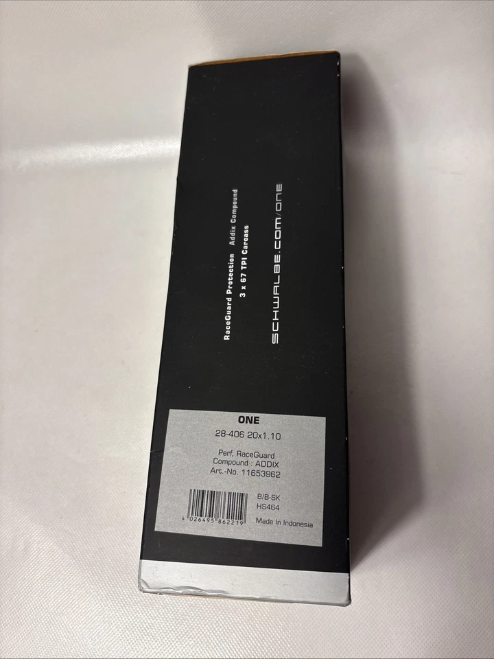 Pneu Schwalbe One - 20 x 1.1, Clincher, Dobrável, Preto, Performance Line, Addix - Imagem 2 de 4