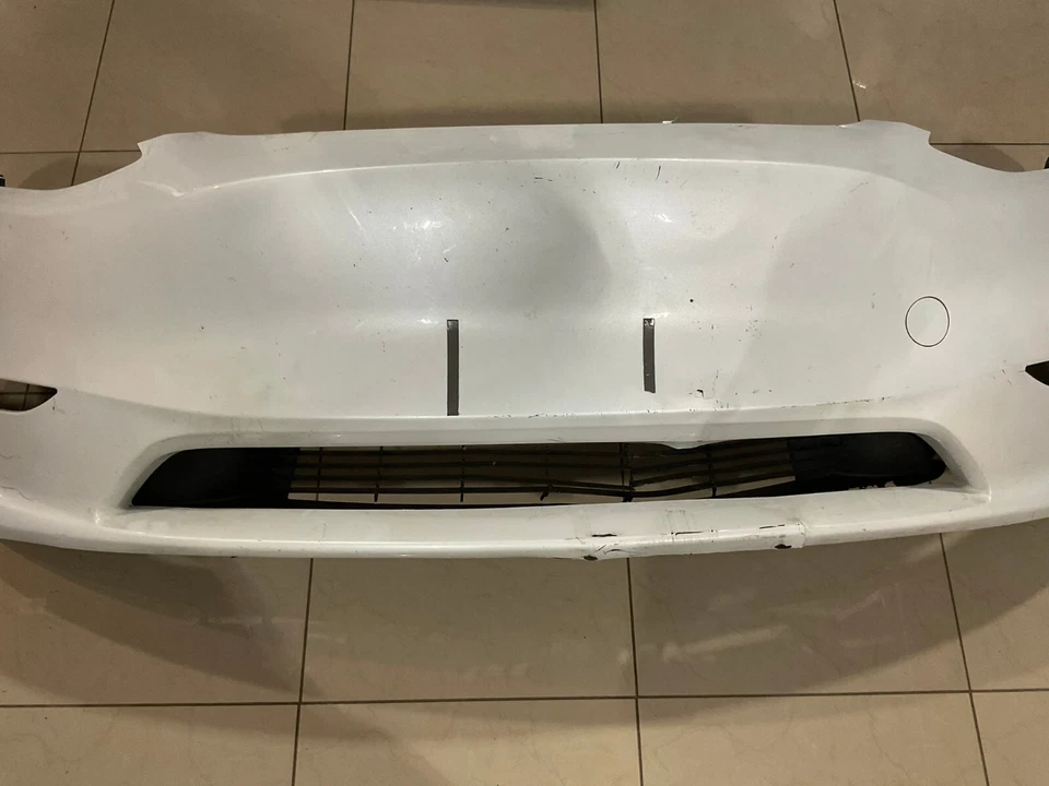 Cubierta de parachoques delantero blanca Tesla modelo Y 2023 2024 1687994-TX-A OEM Foto 4 de 4
