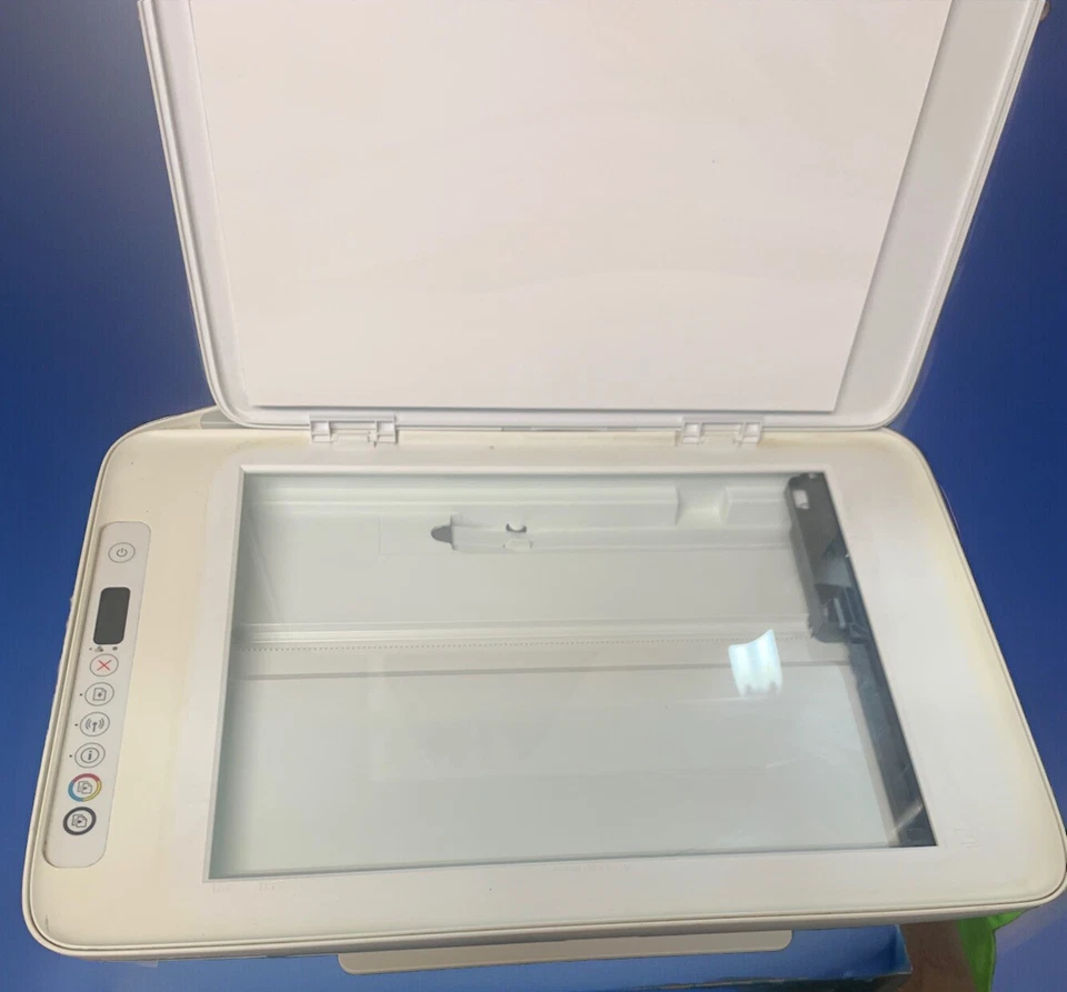 HP Deskjet 2652 Color Inkjet All in One Printer Parts Only Powers Up No Ink - Image 2 of 3