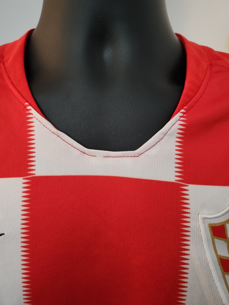 Mint! Nike Croatia HNS 2018 Ivan Rakitic #7 Soccer Football Mint! Nike Croatia HNS 2018 Ivan Rakitic #7 Soccer Football