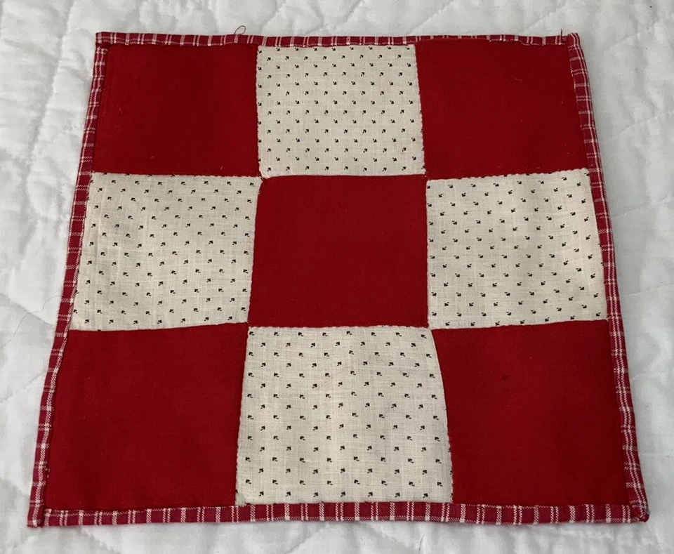 Vintage Antique Patchwork Table Topper, Nine Patch, Early Calicos, Red, White - Image 2 of 4