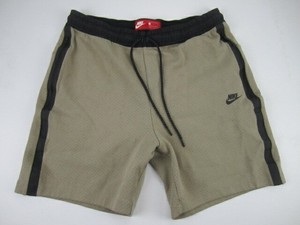 nike fleece shorts beige