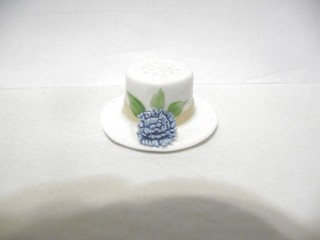 THIMBLE VINTAGE H/P ART CHINA FRANCESCA ENGLAND "CORNFLOWER" BONNET JL '84 HTF