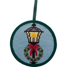 Alice Peterson Stitch-Ups Needlepoint Ornament Kit- Lamp Post  Wreath