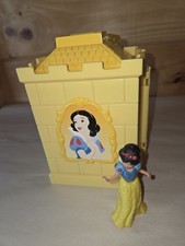Snow White's Castle Polly Pockets Play Set Disney w/ Doll