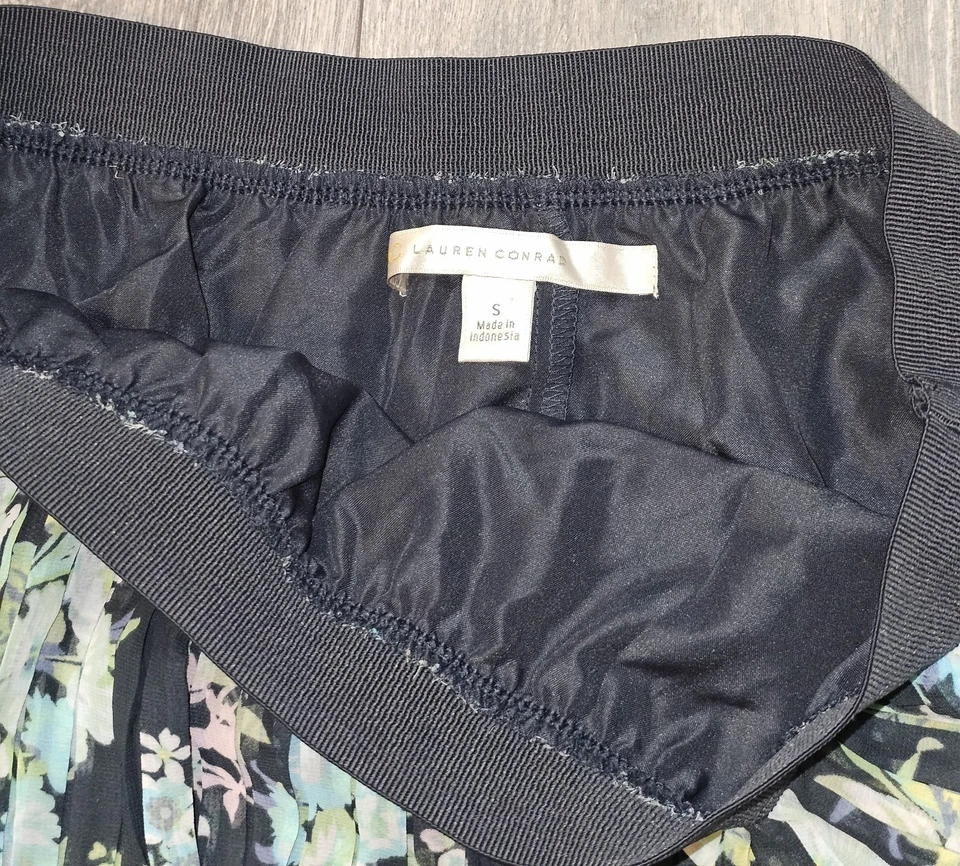 Falda Floral Plisada Larga Lauren Conrad Multicolor Para Mujer Talla Pequeña Verano Playa Foto 3 de 4
