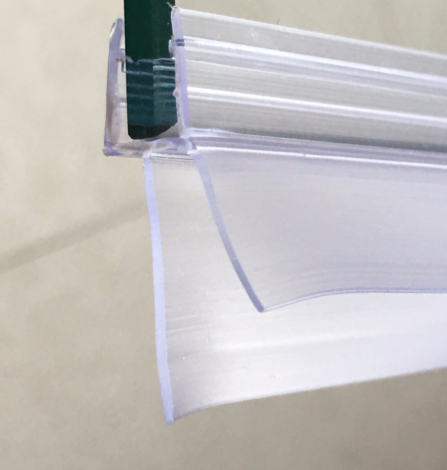 CURVED BATH SHOWER SCREEN RUBBER PLASTIC SEAL For 46mm GLASS DOOR