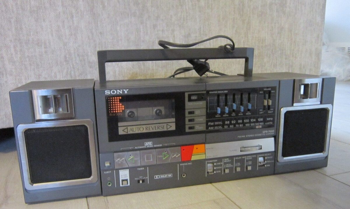 【希少】 SONY CFS-700 STEREO ラジカセ キューブリック The Sony CFS-700 